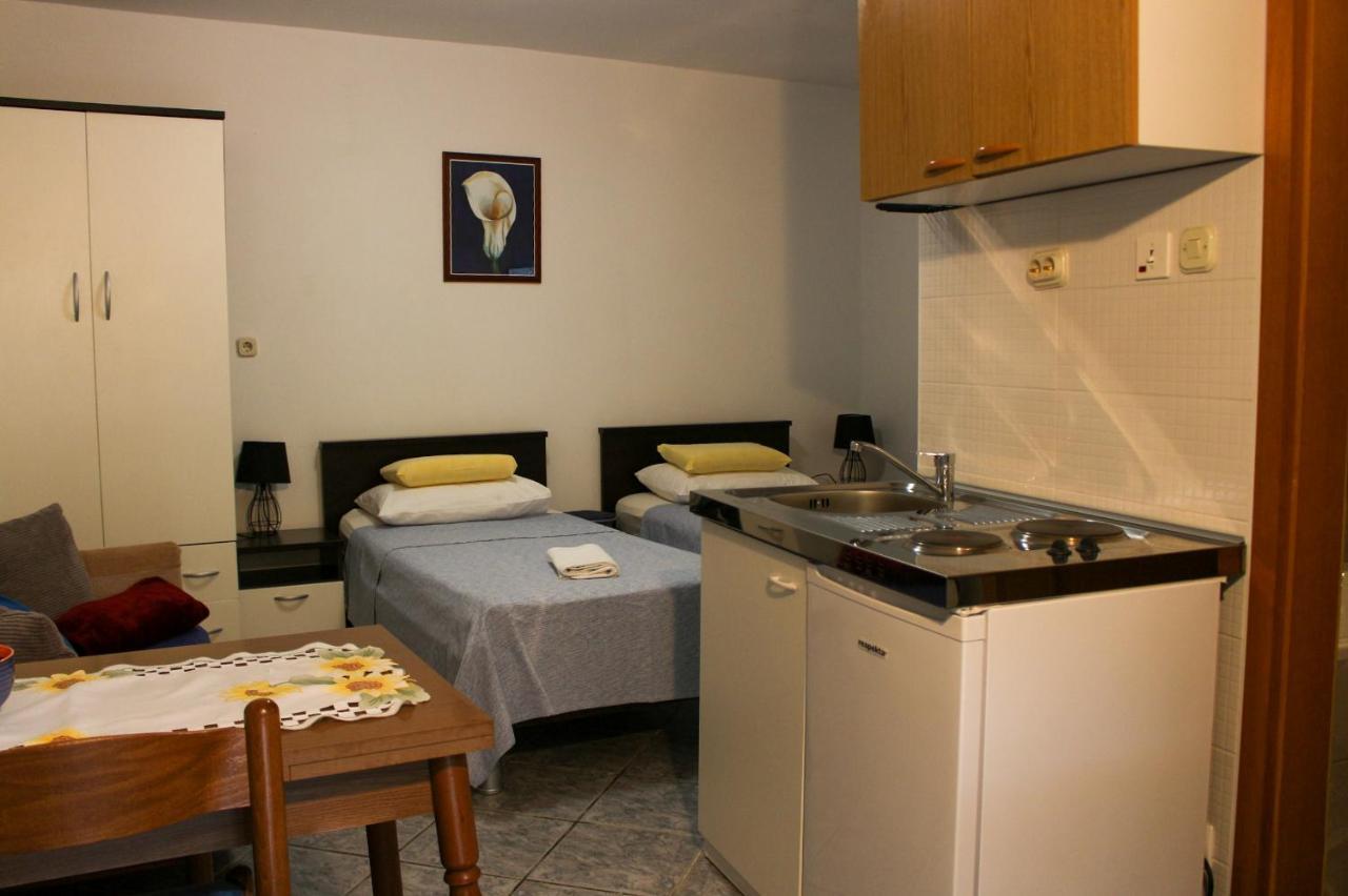 Apartments M&R Spadina Vodice Exterior photo