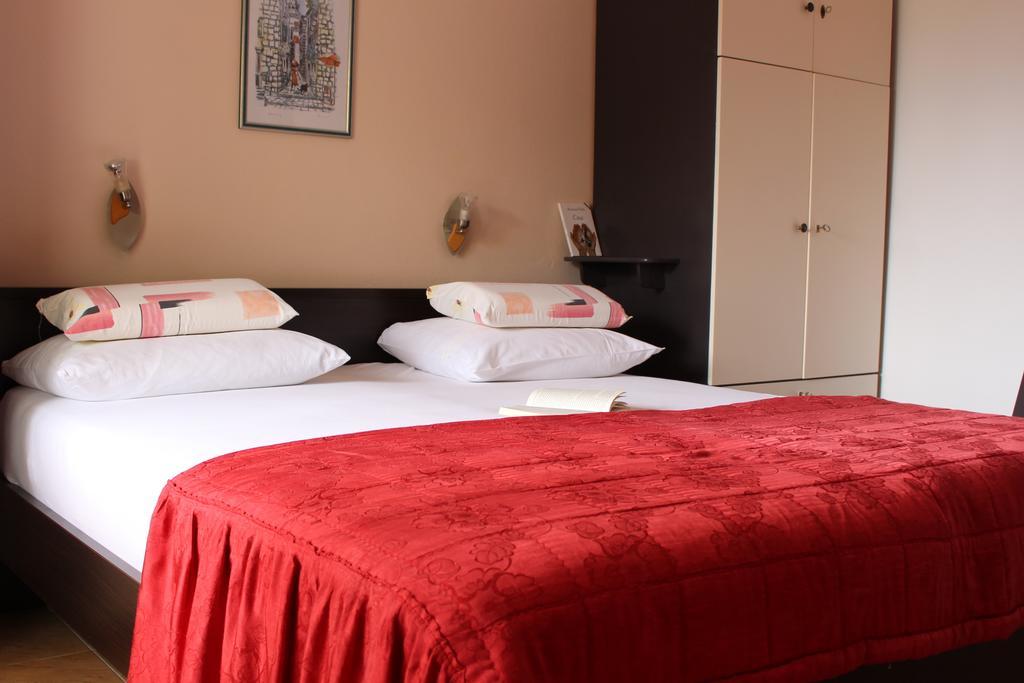 Apartments M&R Spadina Vodice Exterior photo